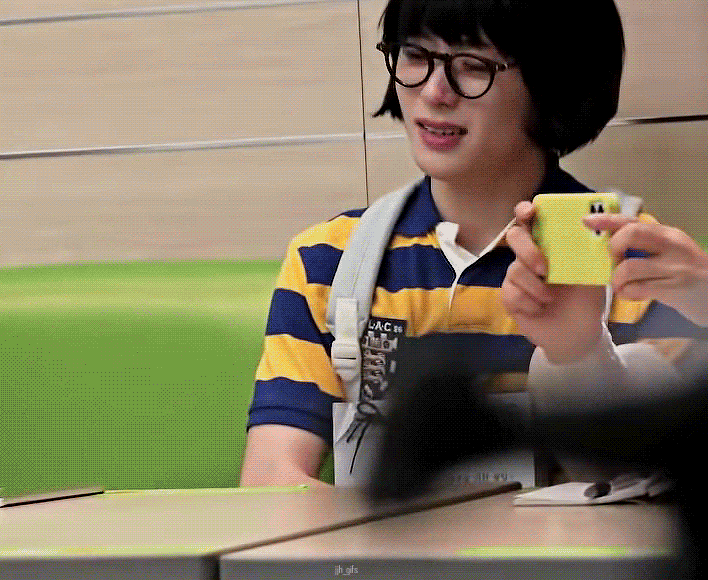 1eff14ddfbf46091b.gif
