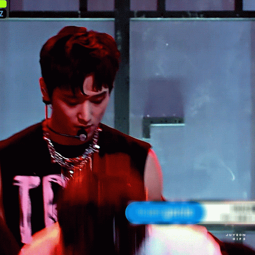 211104-1.gif