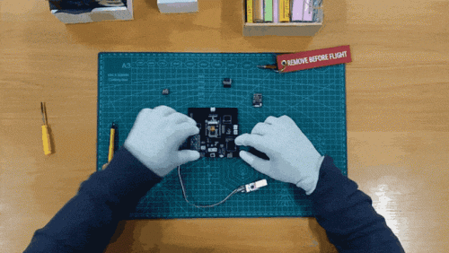 7771f0cf9529da97b2755f05f03d9037_original.gif