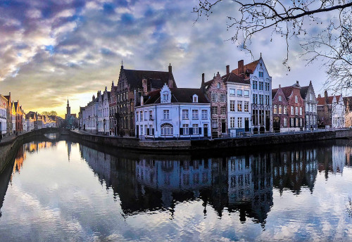 Beautiful-Bruges-1-scaled.jpg