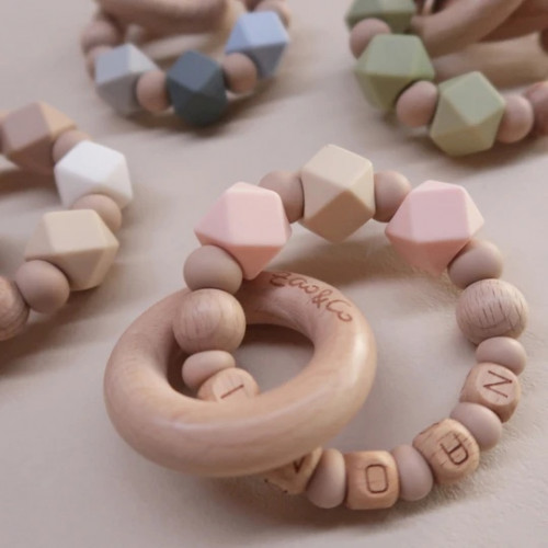 At Zao & Co, we offer high-quality teething rings at very affordable prices. A teething ring is a type of teething toy. It's easy for small fists to grasp and provides the pressure needed to soothe sore gums. https://zaoandco.com/collections/teether