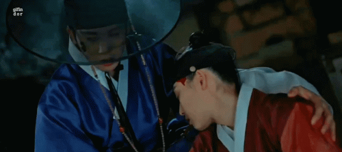 EP05---Our-Blooming-Youth-4.gif