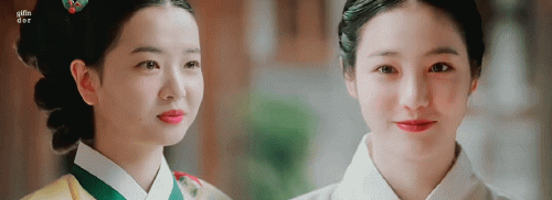 EP06---The-Secret-Romantic-Guesthouse-12.gif