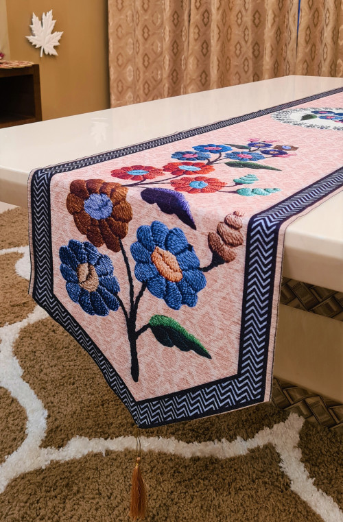 Groki_Table-Runner_59_1.jpg