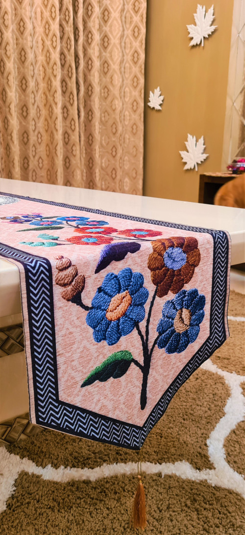 Groki_Table-Runner_59_2.jpg