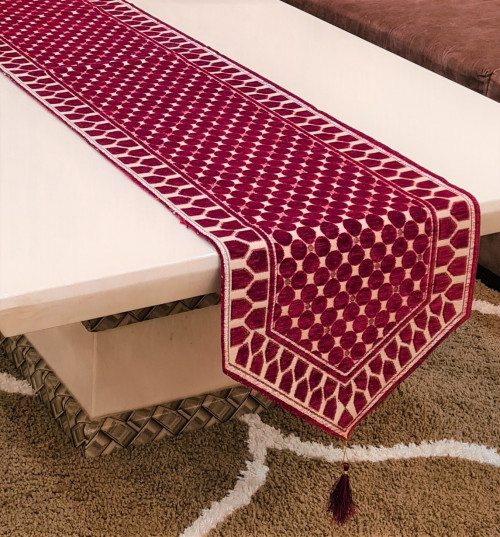 Groki_Table-Runner_62_1.jpg