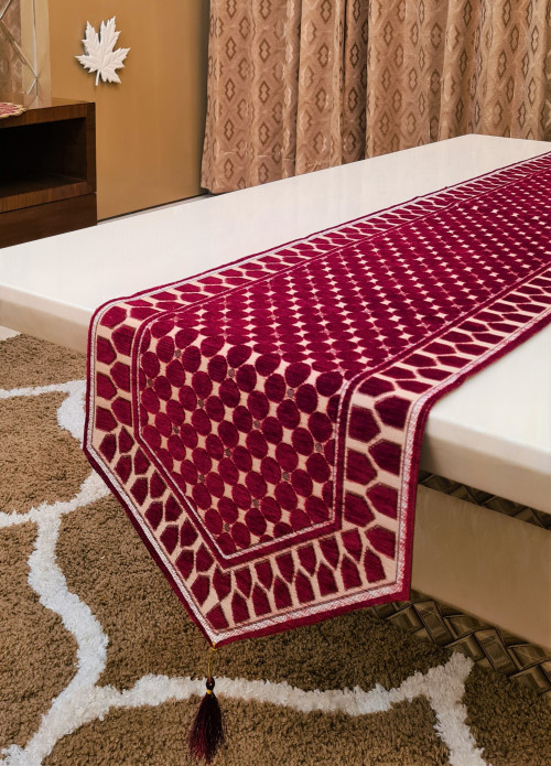 Groki_Table-Runner_62_2.jpg