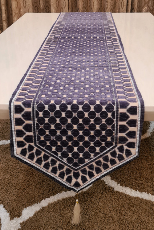 Groki_Table-Runner_64_3.jpg