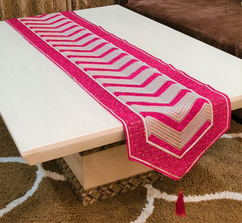 Groki_Table-Runner_66_2.jpg