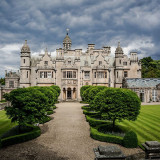 Harlaxton_College