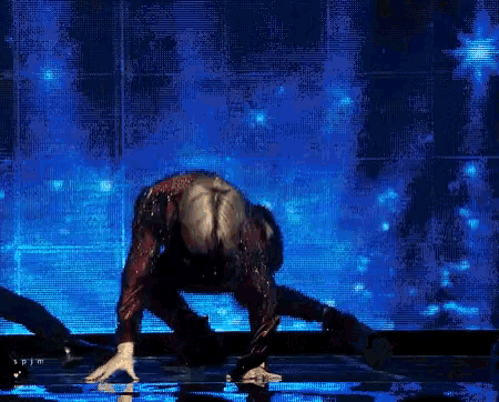 St5PY.gif